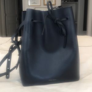 Mansur Gavriel Structured Leather Bucket Bag NAVY